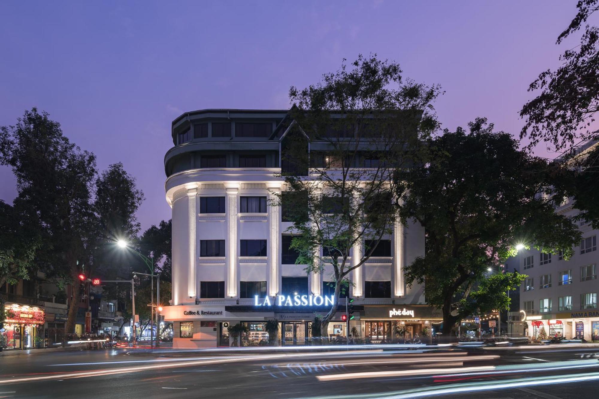 Mon Regency Hotel Hanoi Exterior foto