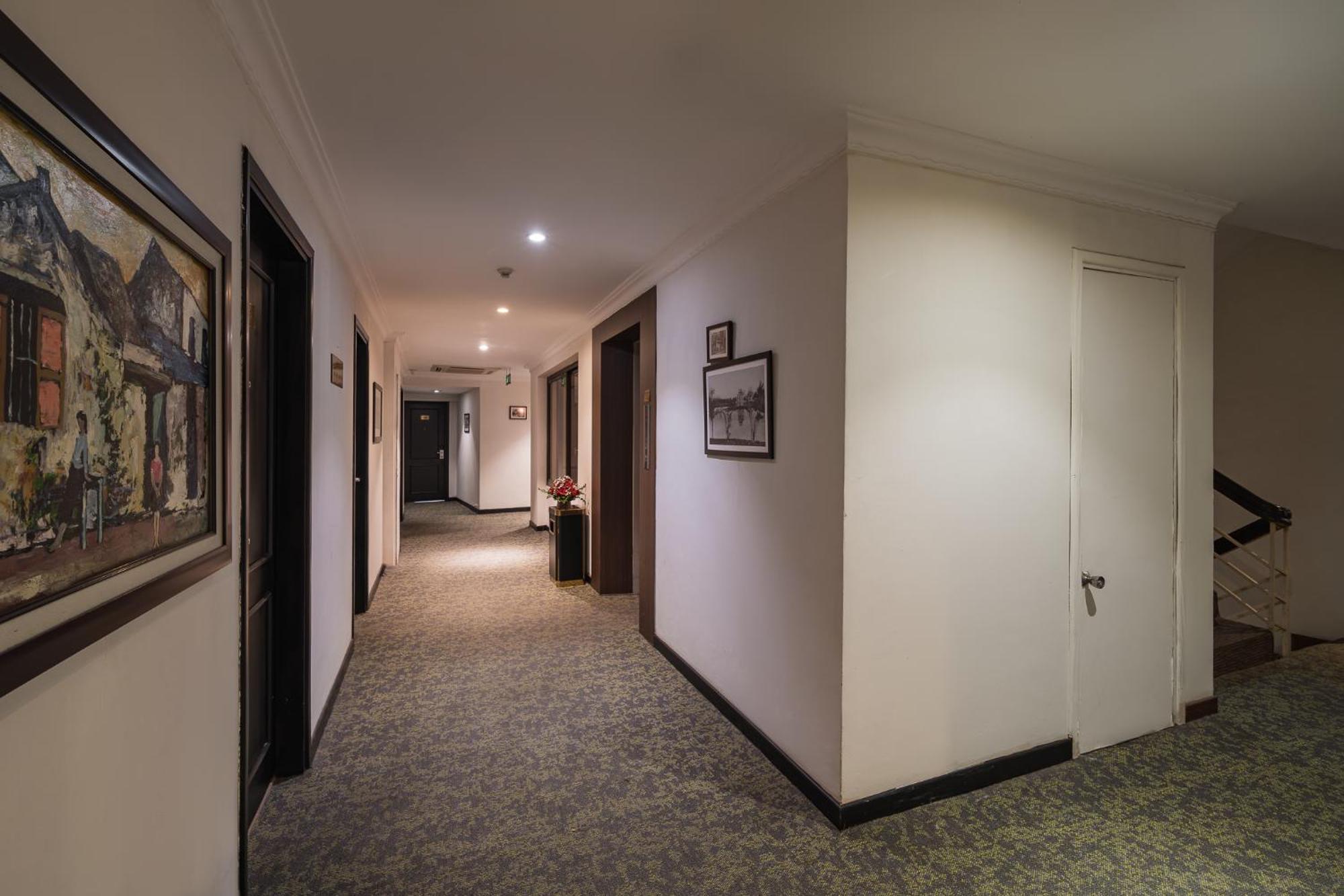 Mon Regency Hotel Hanoi Exterior foto