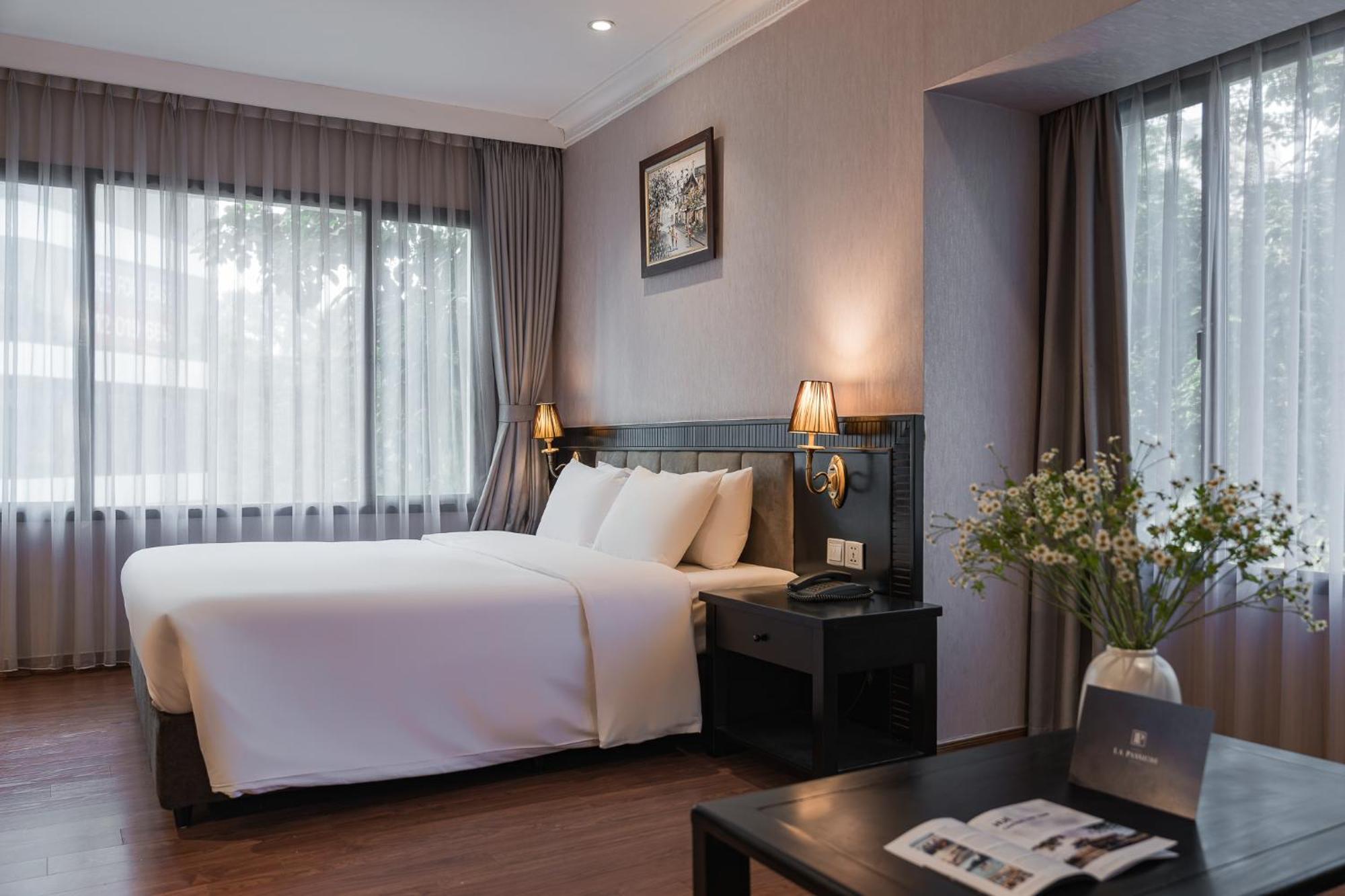 Mon Regency Hotel Hanoi Exterior foto