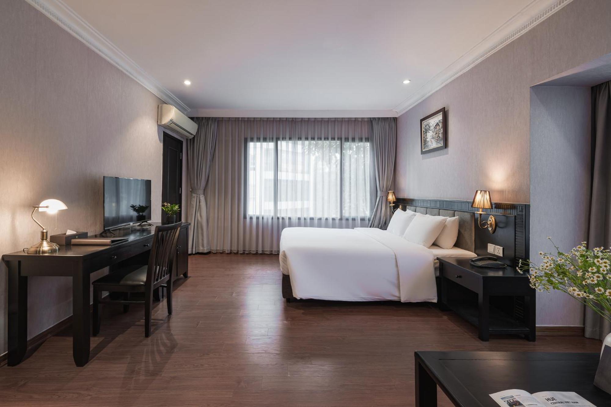 Mon Regency Hotel Hanoi Exterior foto