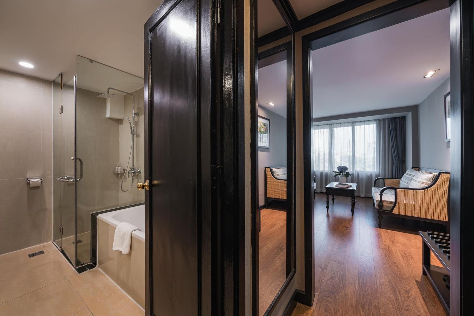 Mon Regency Hotel Hanoi Exterior foto